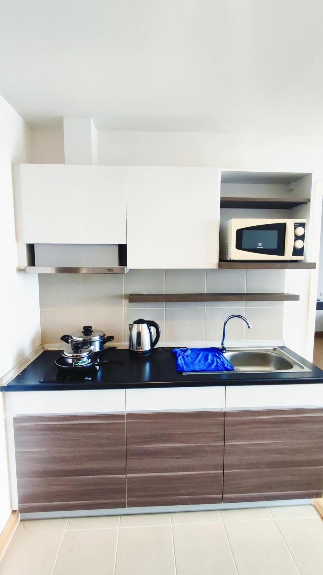 Supalai Mare Apartment *