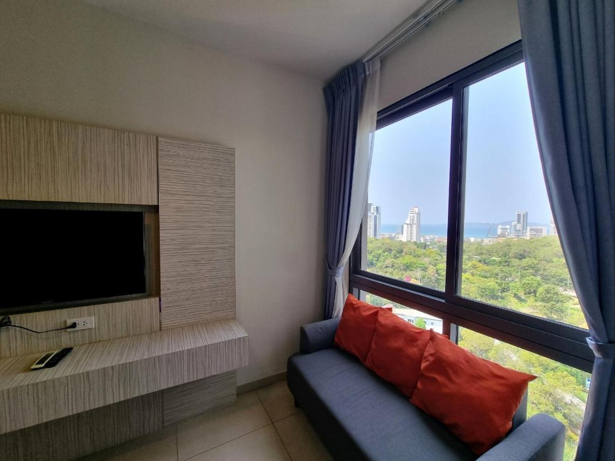 Unixx Near Walking Street * Pattaya