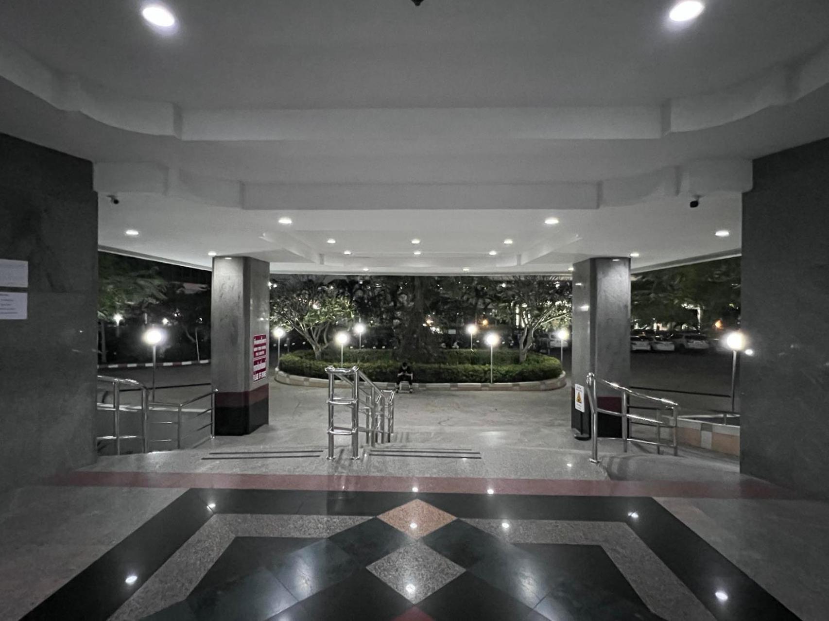 Apartment Beautiful Sea View Front Pattaya