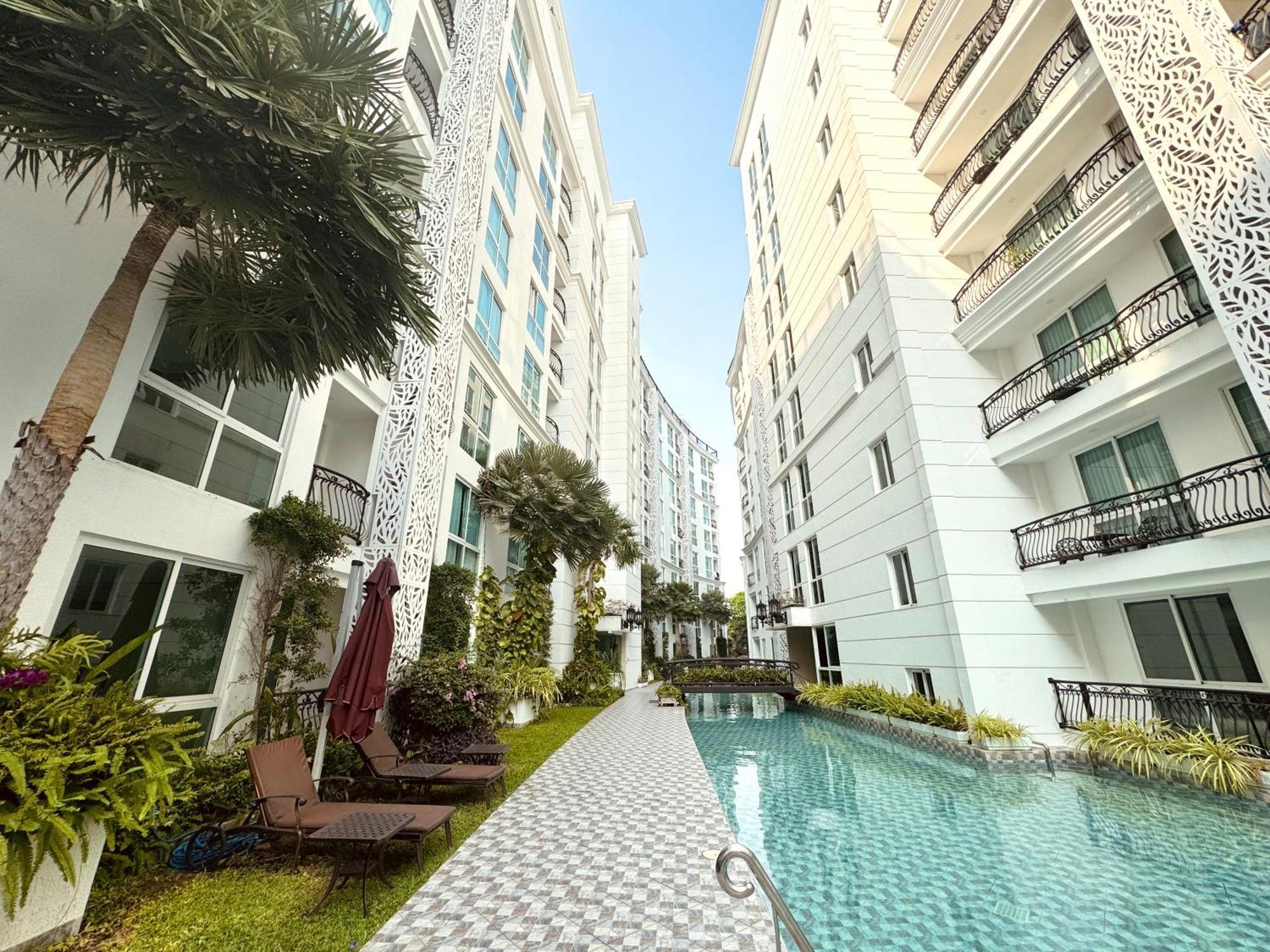 Garden Olympus & Yahaha Apartment Pattaya
