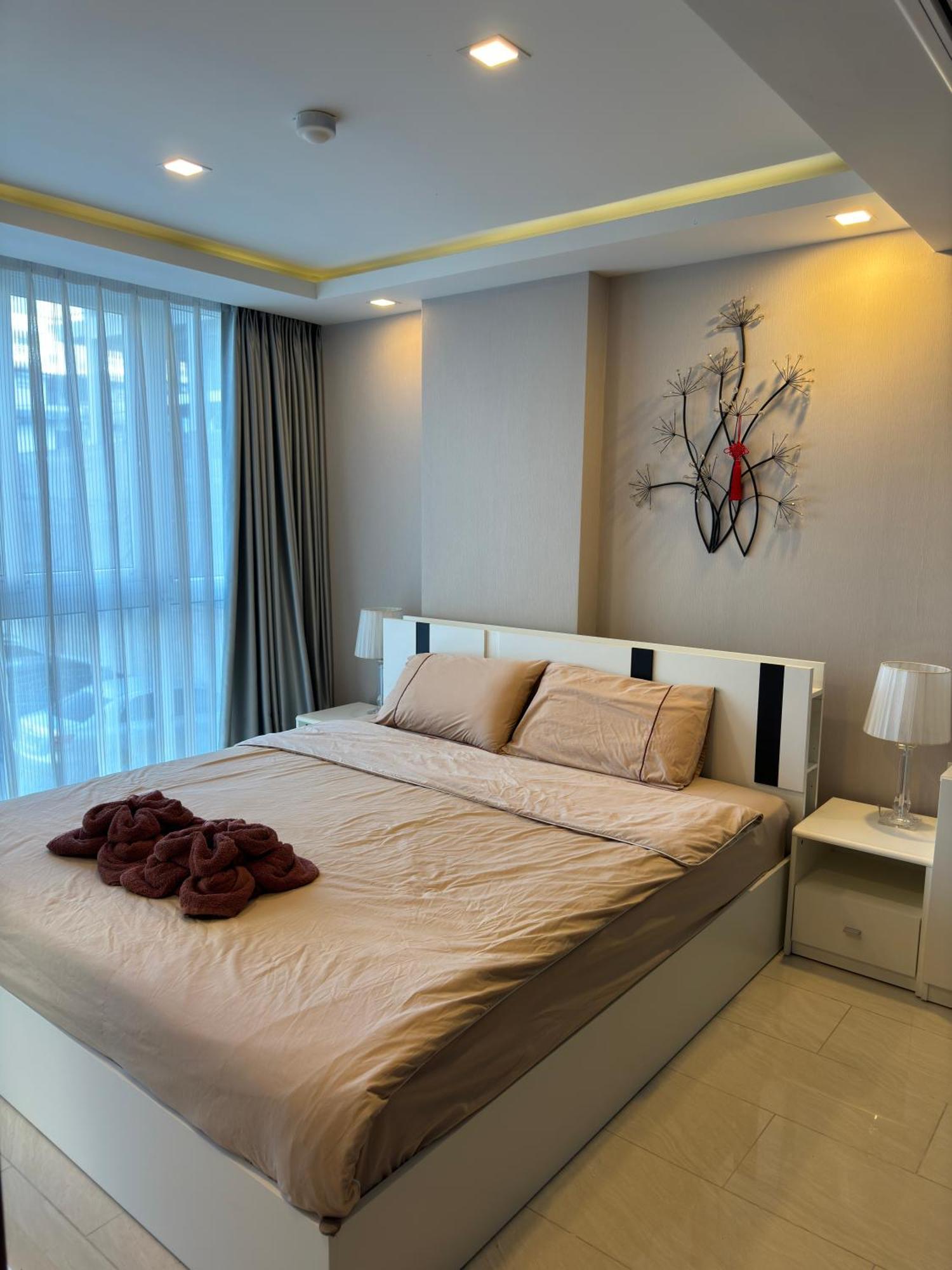 芭堤雅市中心 Grand Avenue 一卧室城景 酒吧街 高速互联网智能电视 Apartment