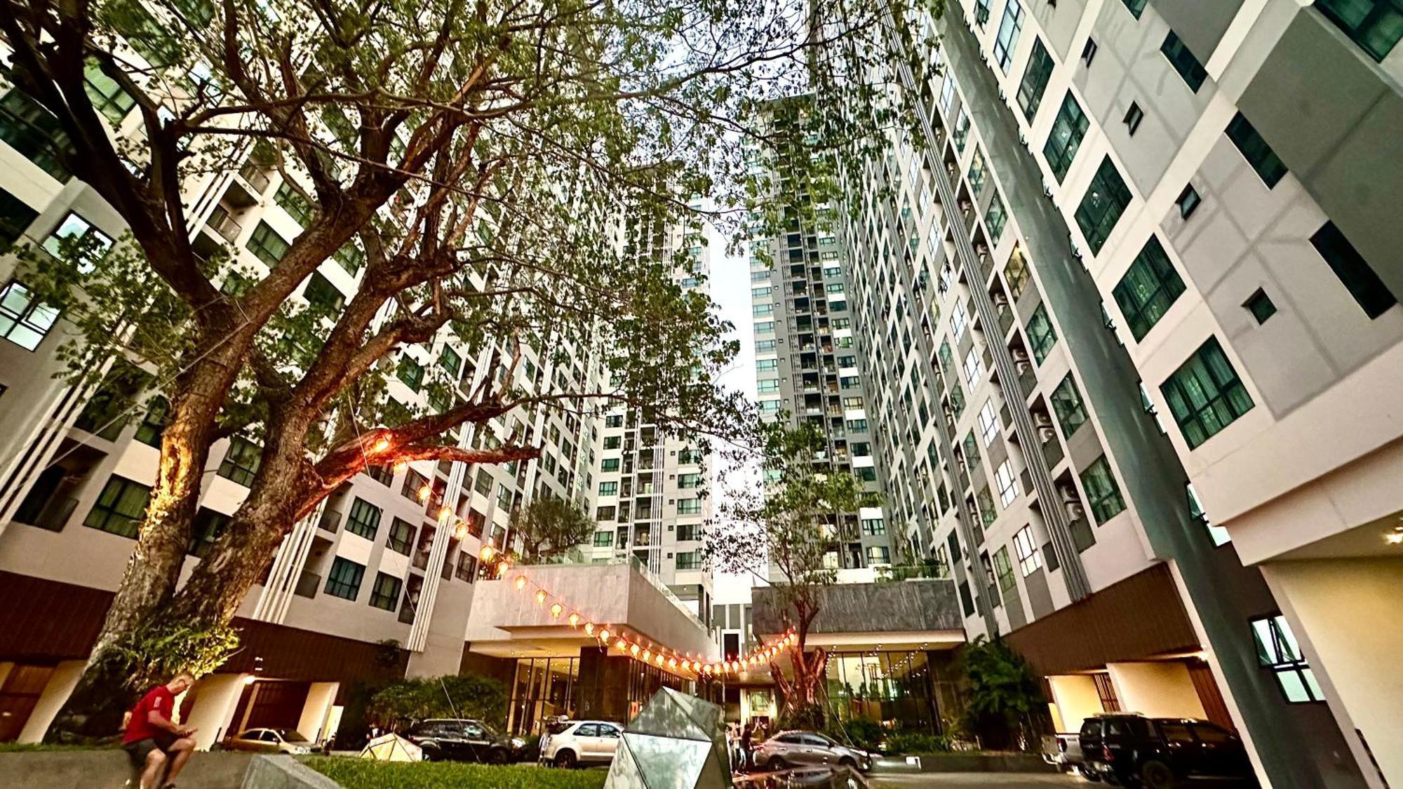 Sea View @the Base Apartment Pattaya
