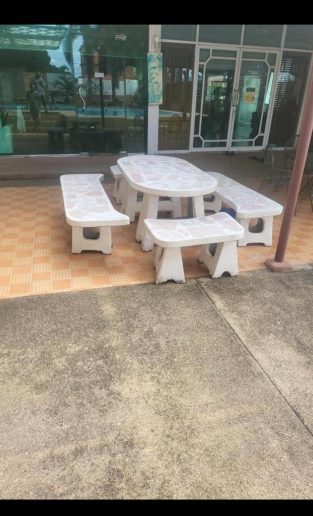 Hotel Ekaluk Place Pattaya