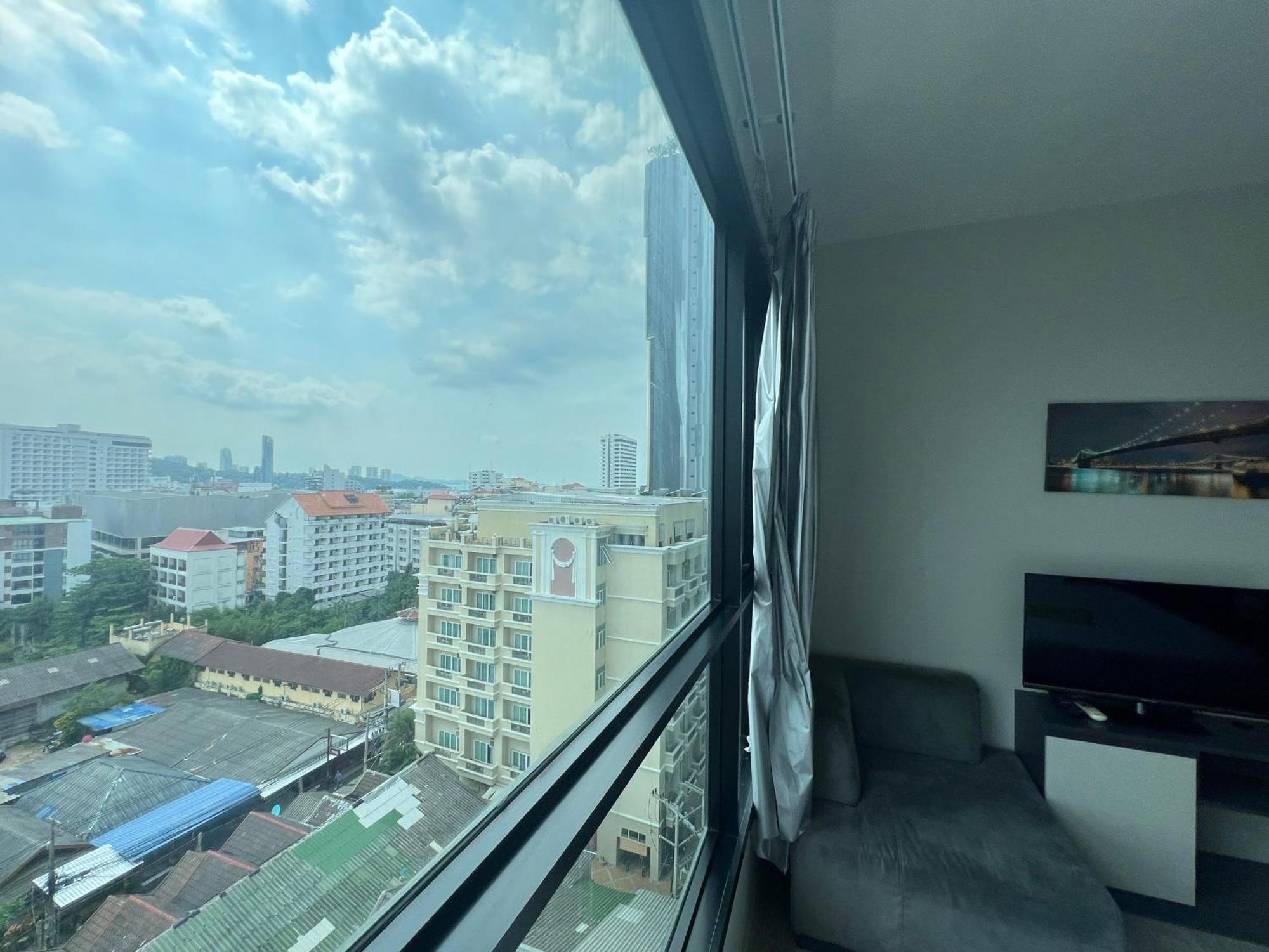 Downtown Lux Fun 2bedroom Rooftop Pool #taa16710