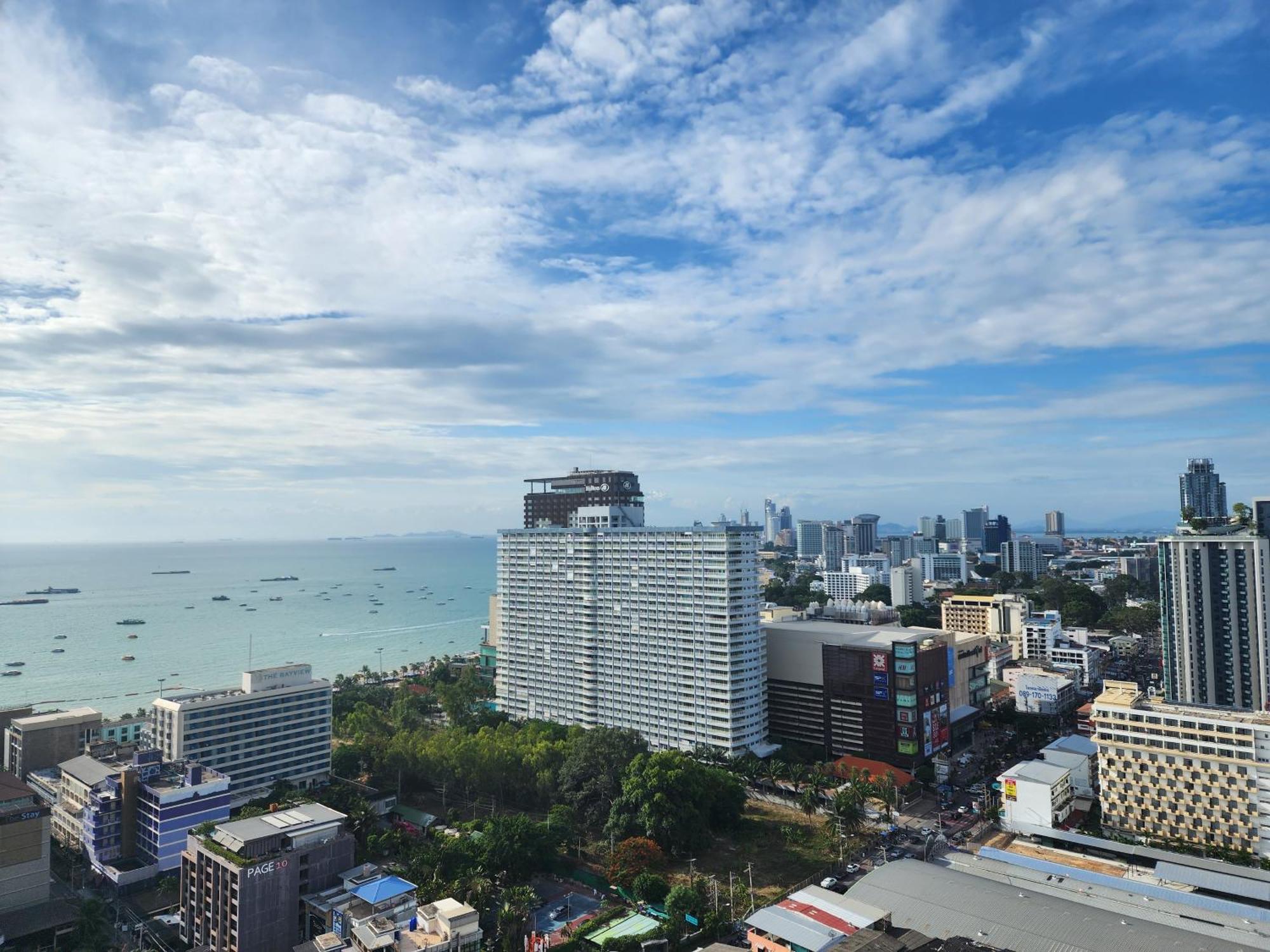 The Base * Pattaya