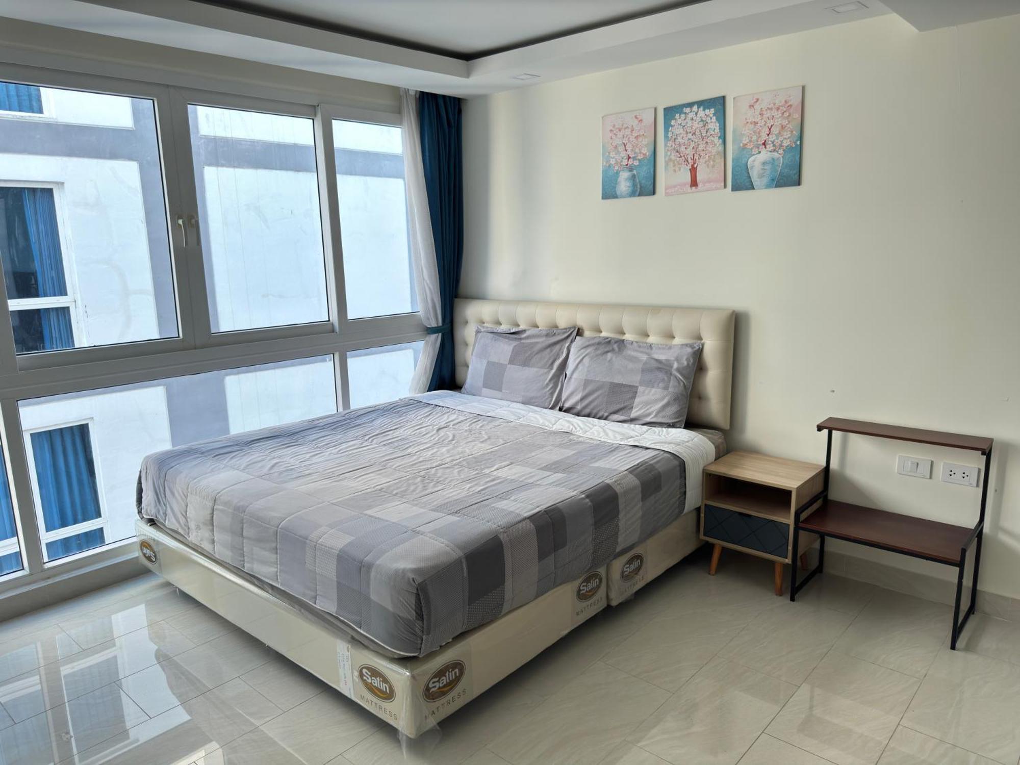 芭提雅中心 Grand Avenue 2卧室公寓泳池景 智能电视 高速互联网 Apartment