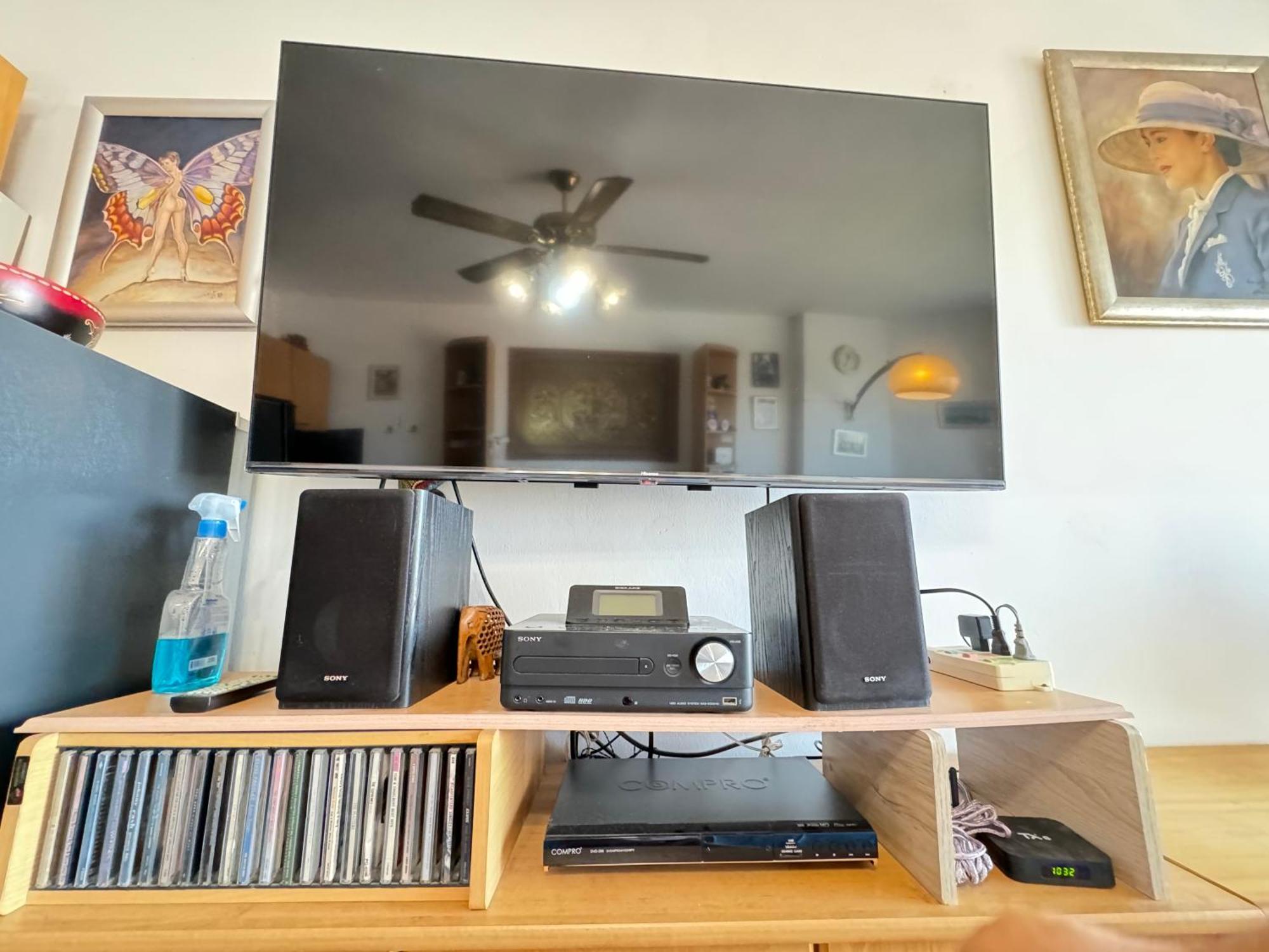 Apartment View Sea看海观景公寓 机场巴士站隔壁 出门双条车到芭提雅海滩、步行街和各㬌点