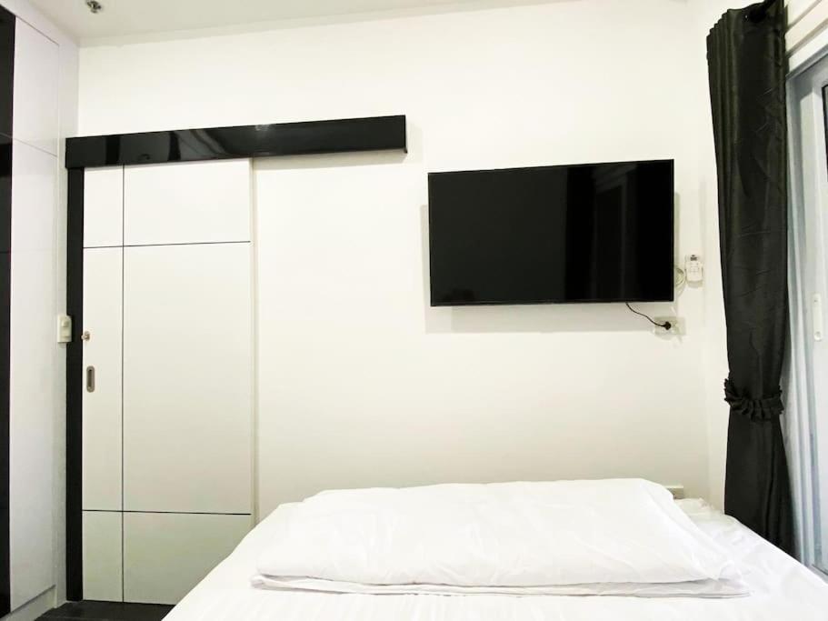 Apartment Moderne Og Delikat Pa Stranden I Jomtien