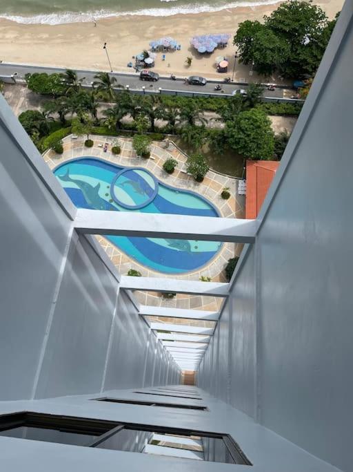 Moderne Og Delikat Pa Stranden I Jomtien * Pattaya