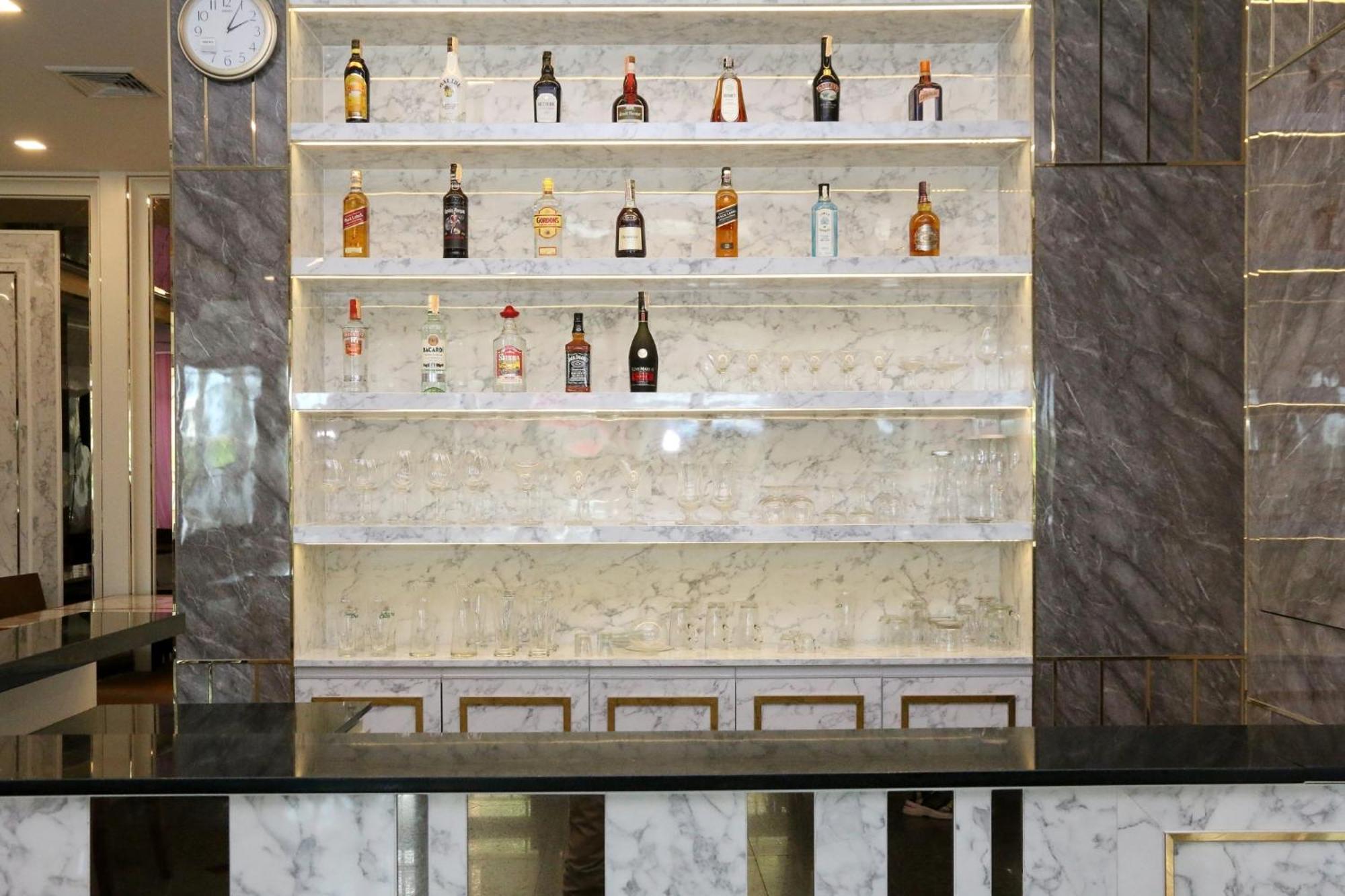 Hotel Crystal Palace Luxury Pattaya