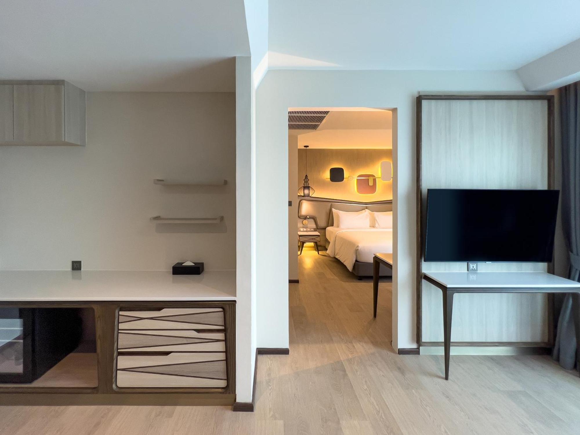 Amethyst Hotel