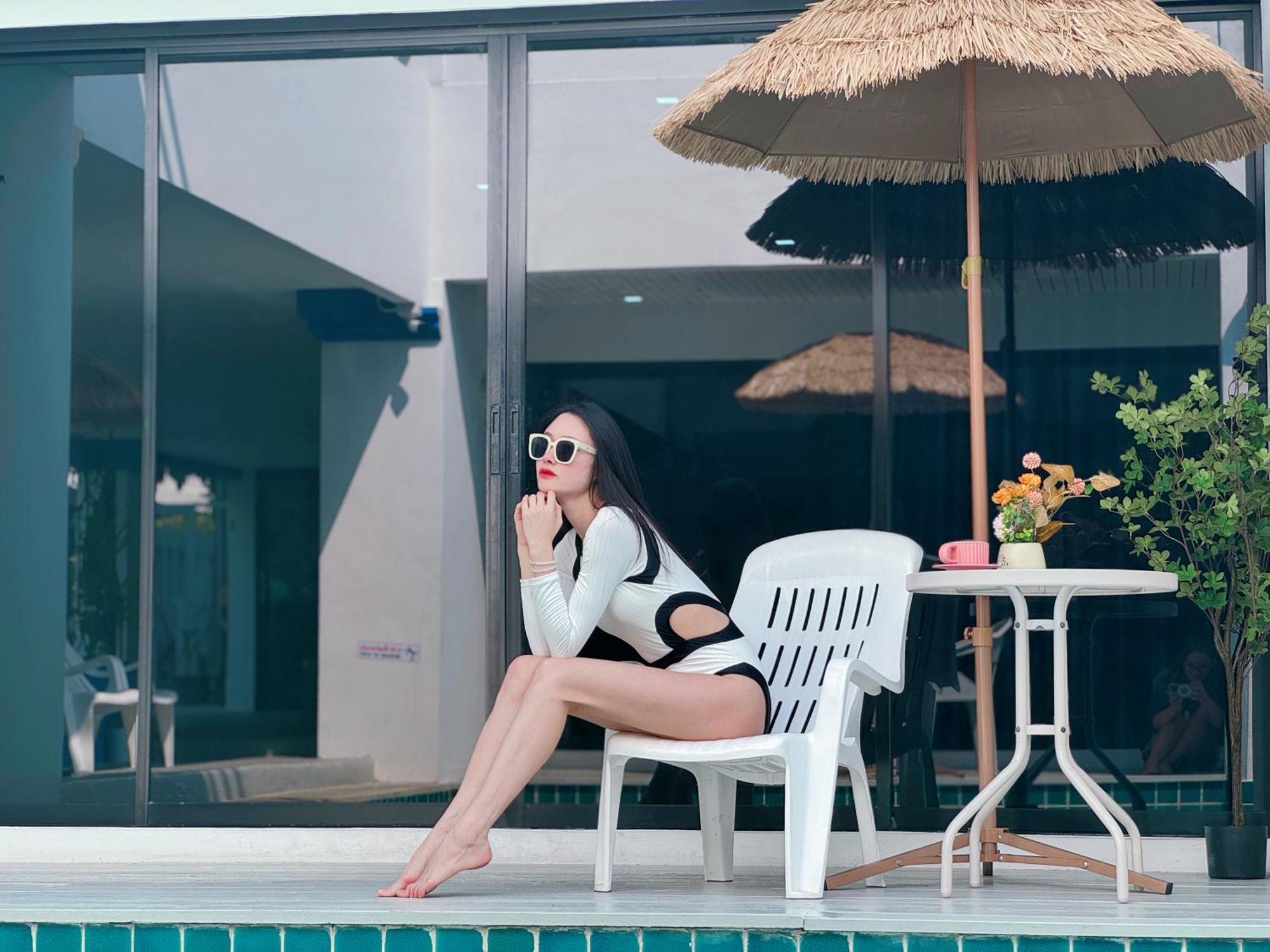 Mona Lisa Pool Homestay Pattaya