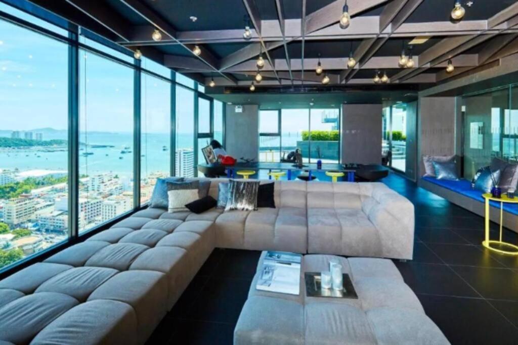 The Base Quiet With Infinity Pool & Free Netflix Apartment *