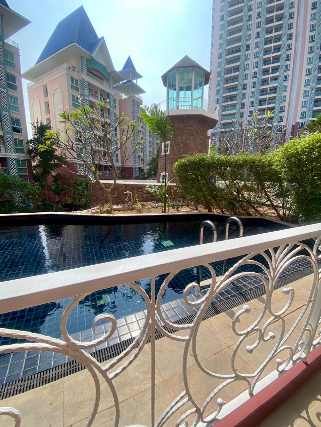 Grand Caribbean Pool Access Pattaya