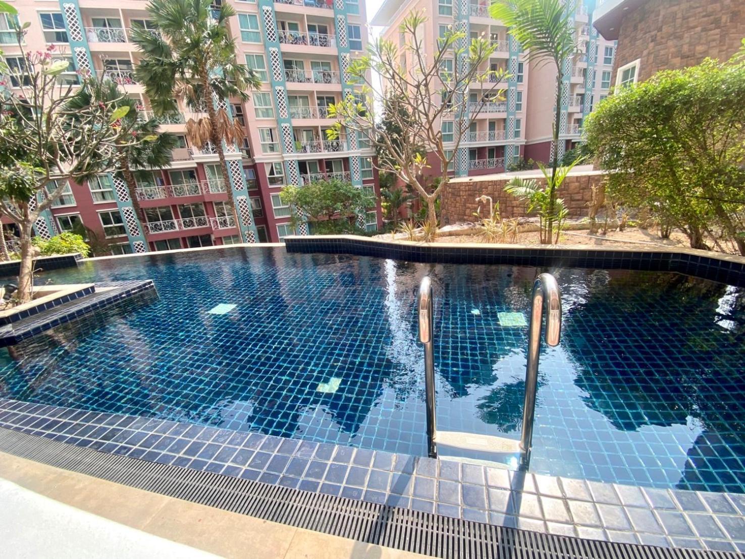 Grand Caribbean Pool Access *