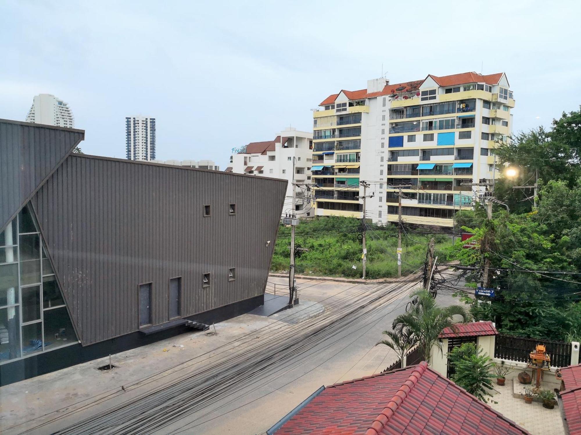 Jomtien Hill Pratamnak Apartment *