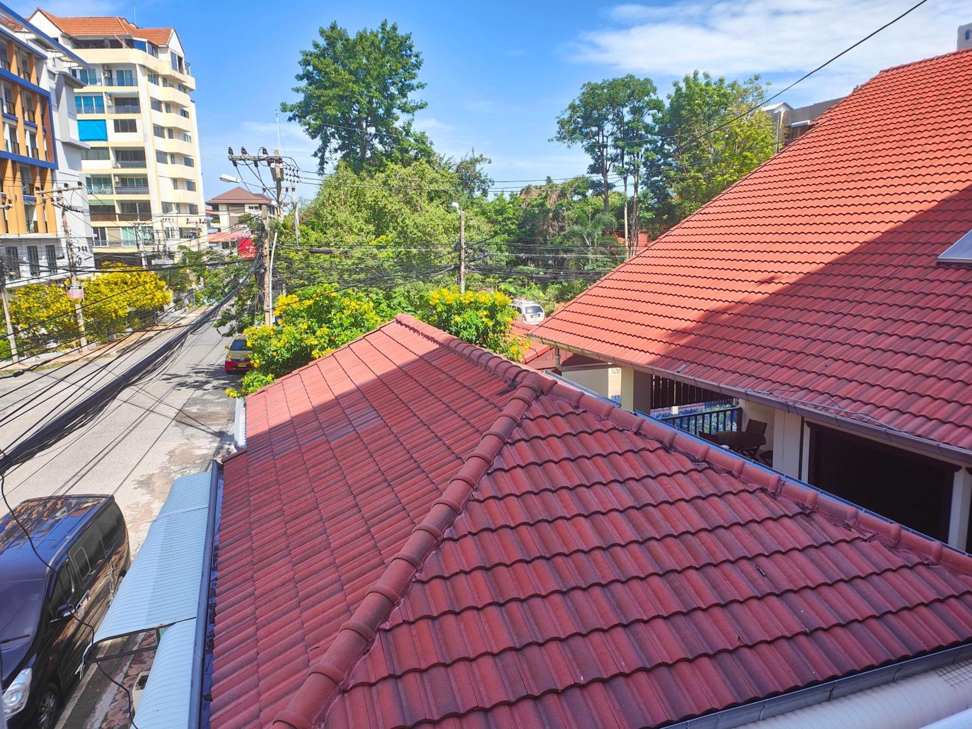 Jomtien Hill Pratamnak Pattaya