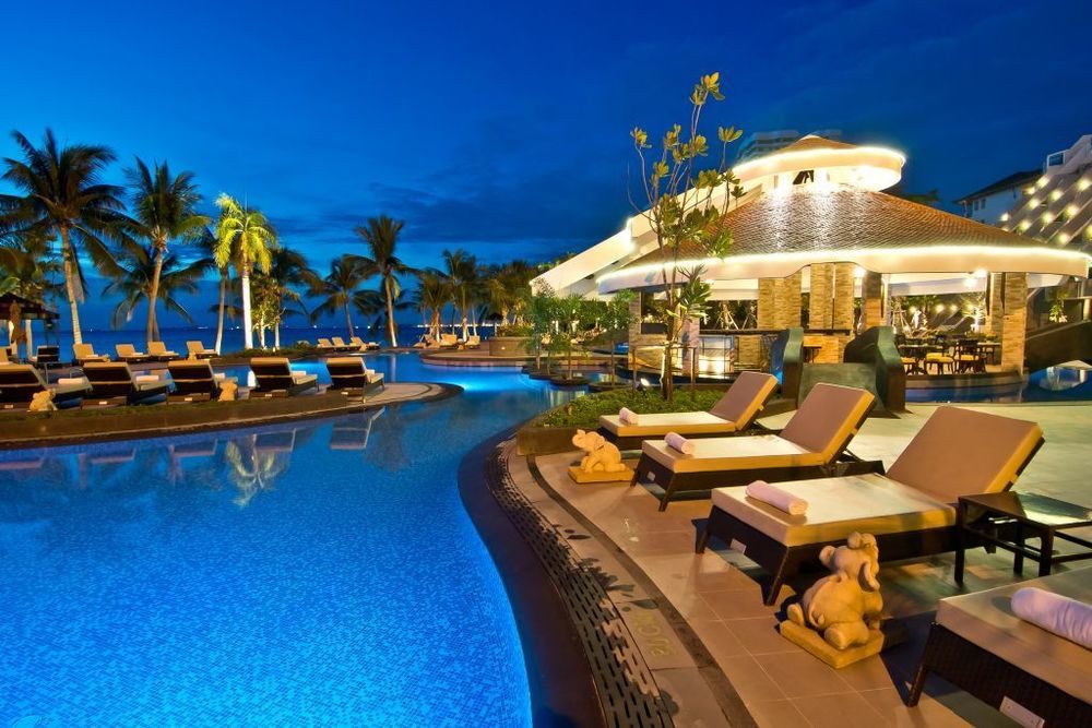 Royal Cliff Grand