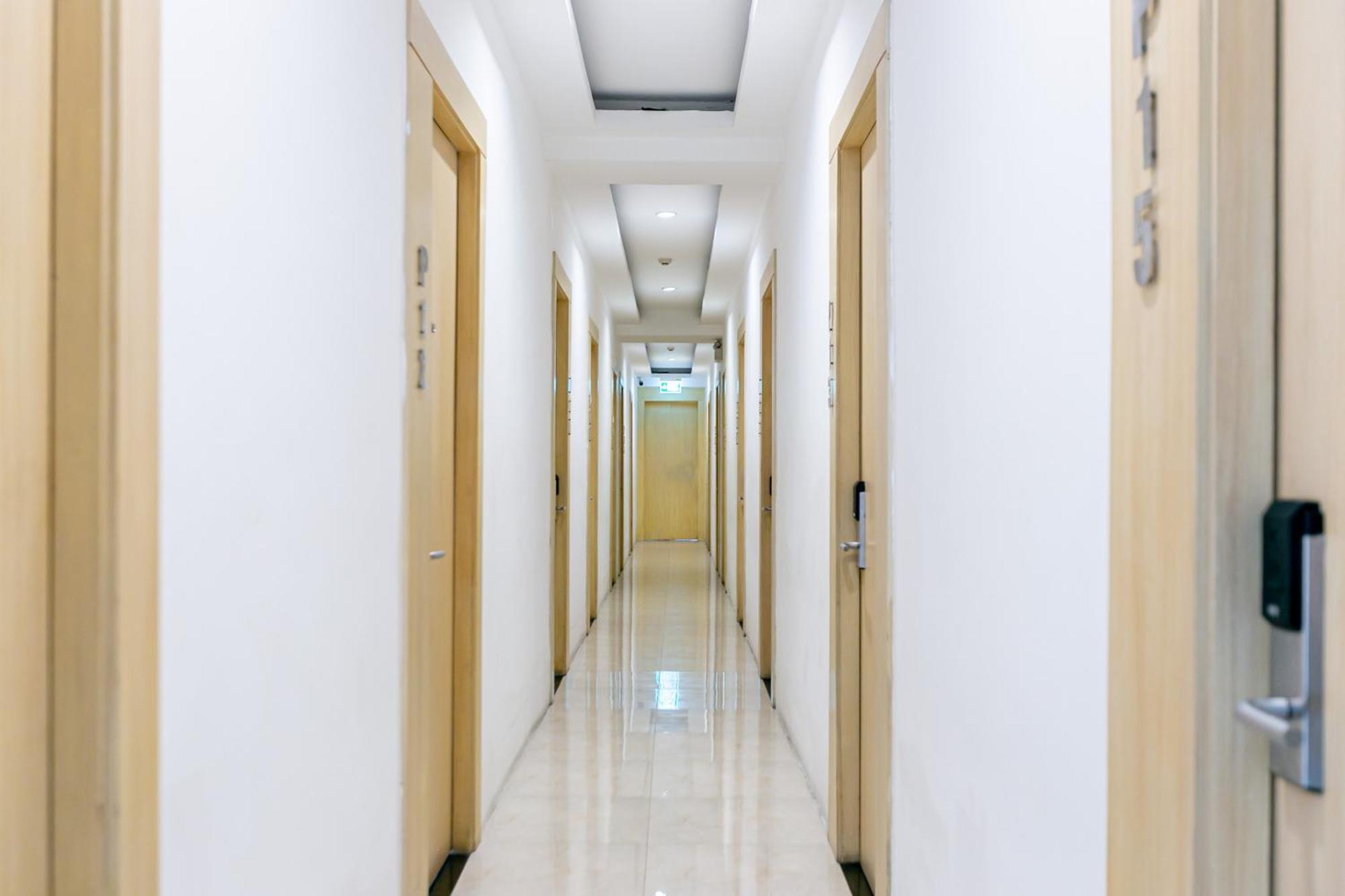 The Bedrooms Hostel *