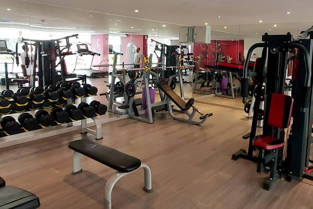 Apartment Grand Avenue, Luxury Suite, 72sqm Pool View With Lounge Area