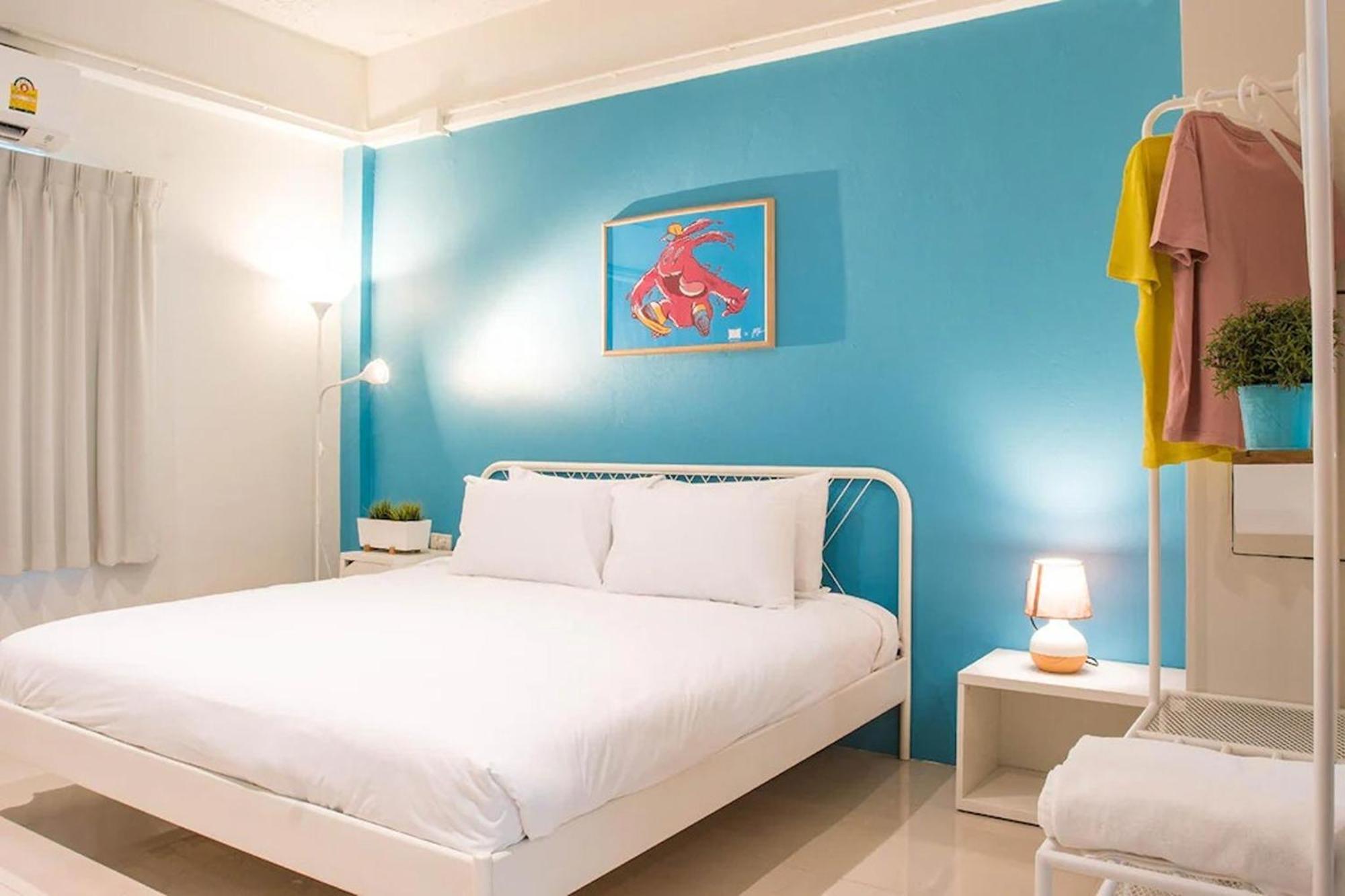 Me U Hotel