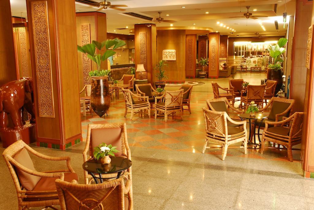 Hotel Golden 3*