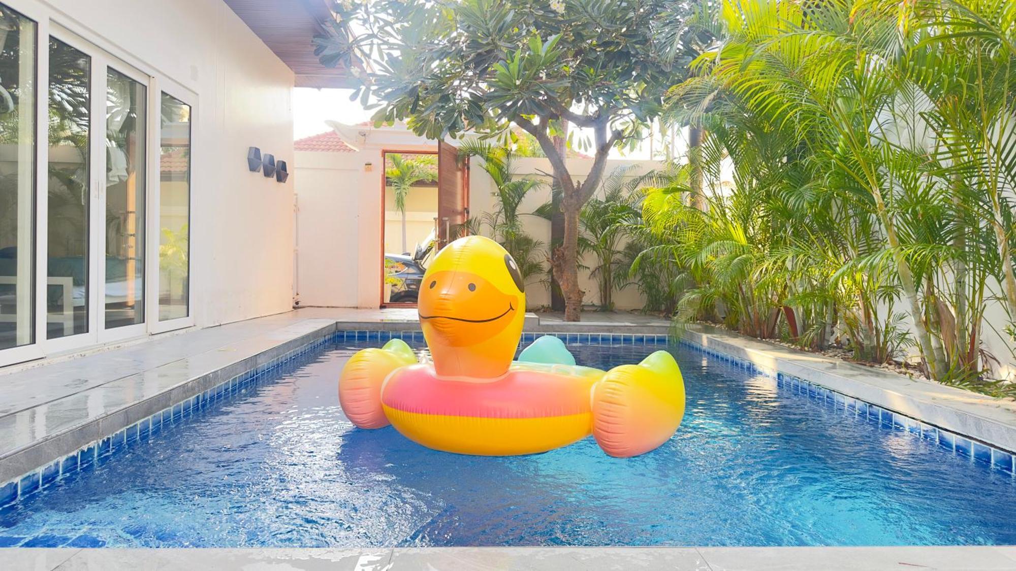 Majestic Pool 2 Bedrooms Private *
