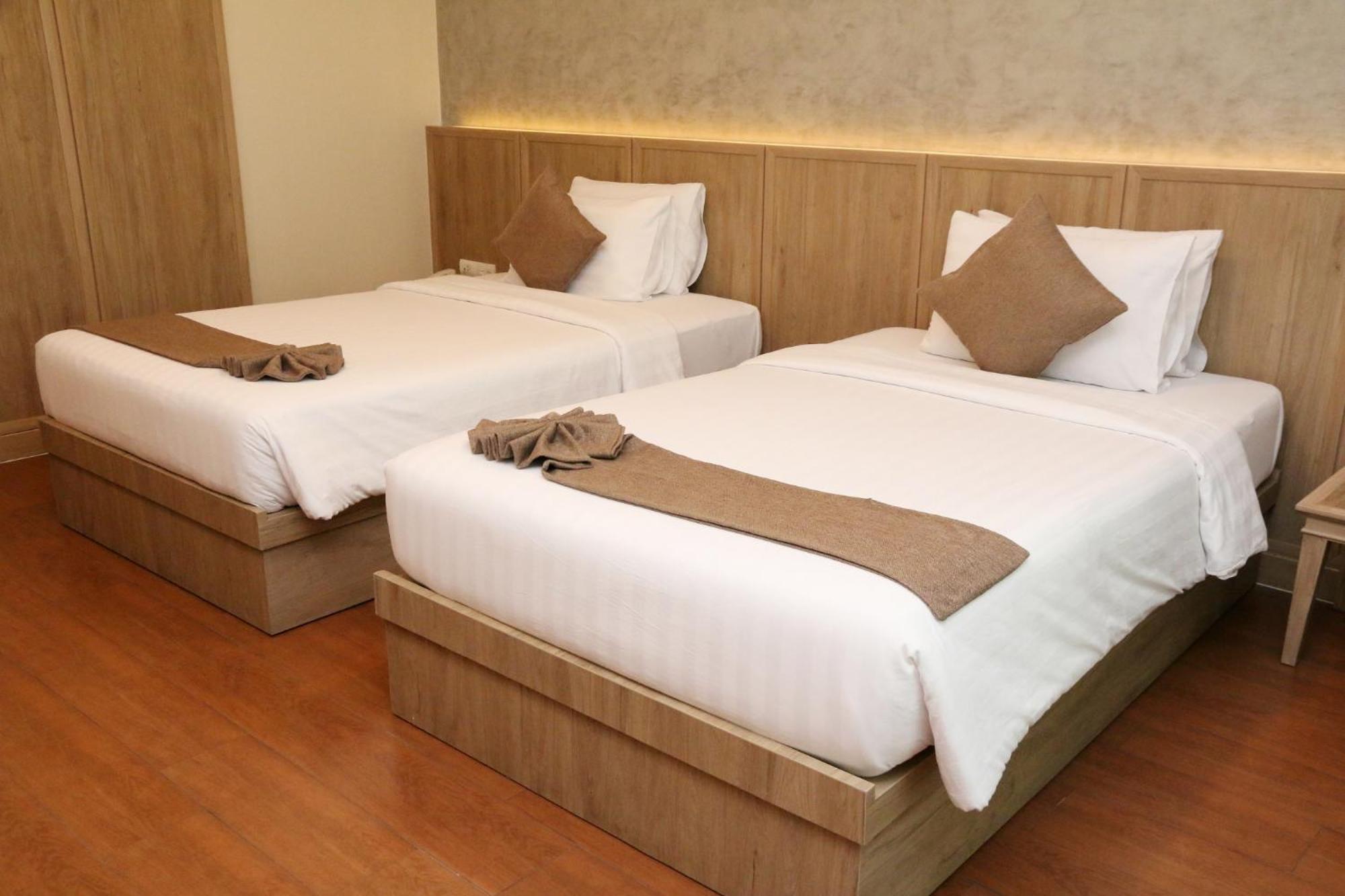 Hotel Crystal Palace Luxury Pattaya