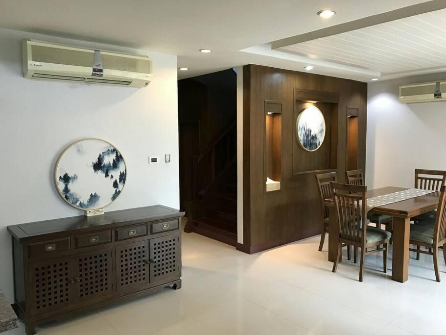 Villa Deluxe Pool Close To And Walking Street! Pattaya