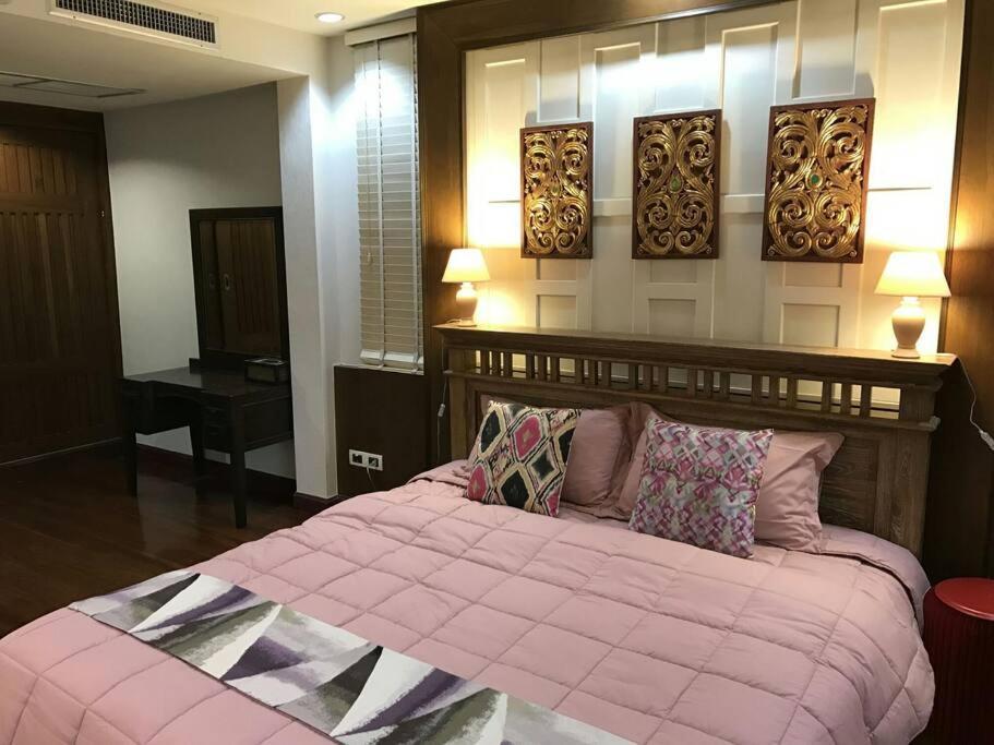 Deluxe Pool Close To And Walking Street! Villa *
