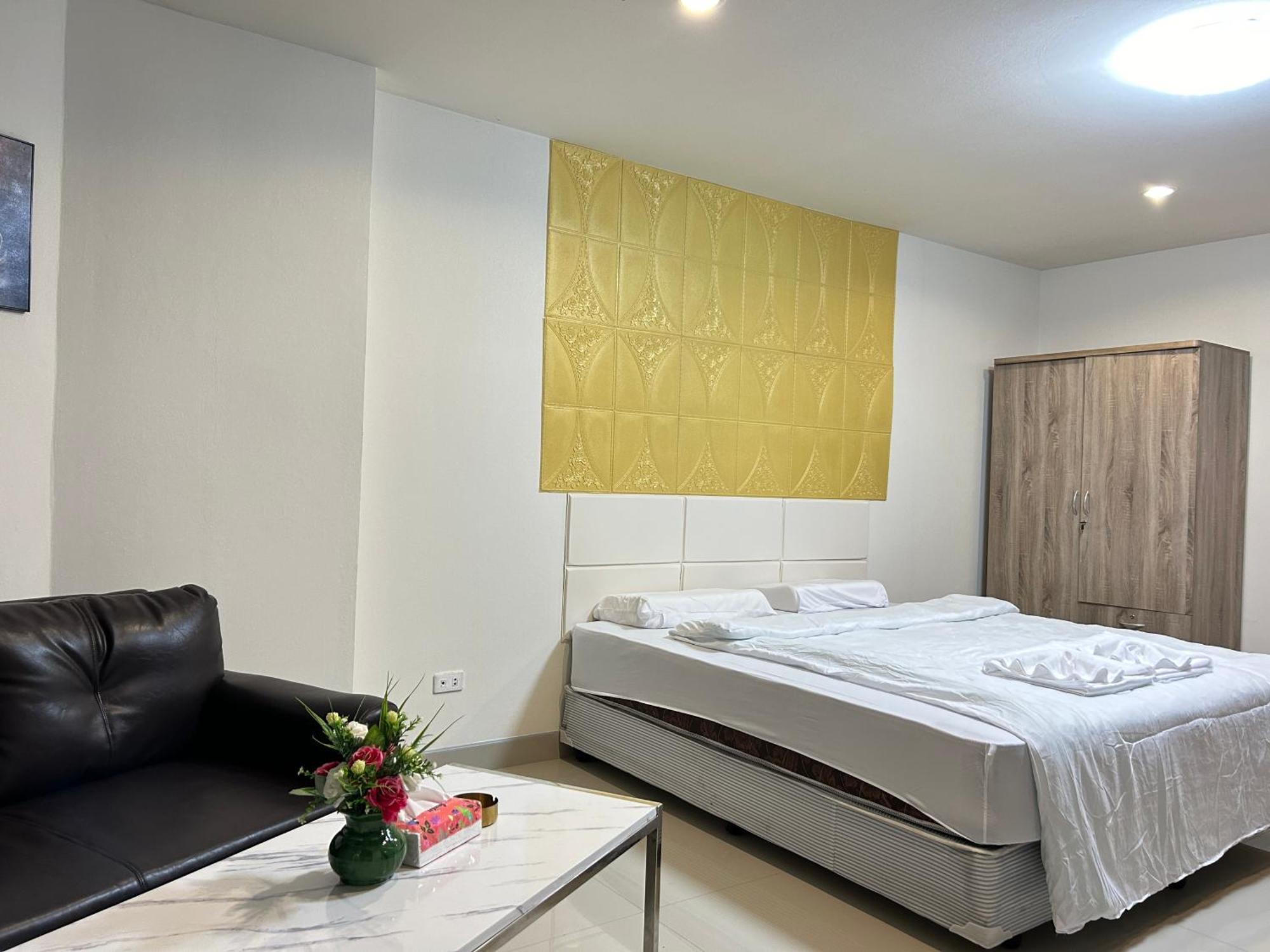 Mina View 1 Apartment Pattaya