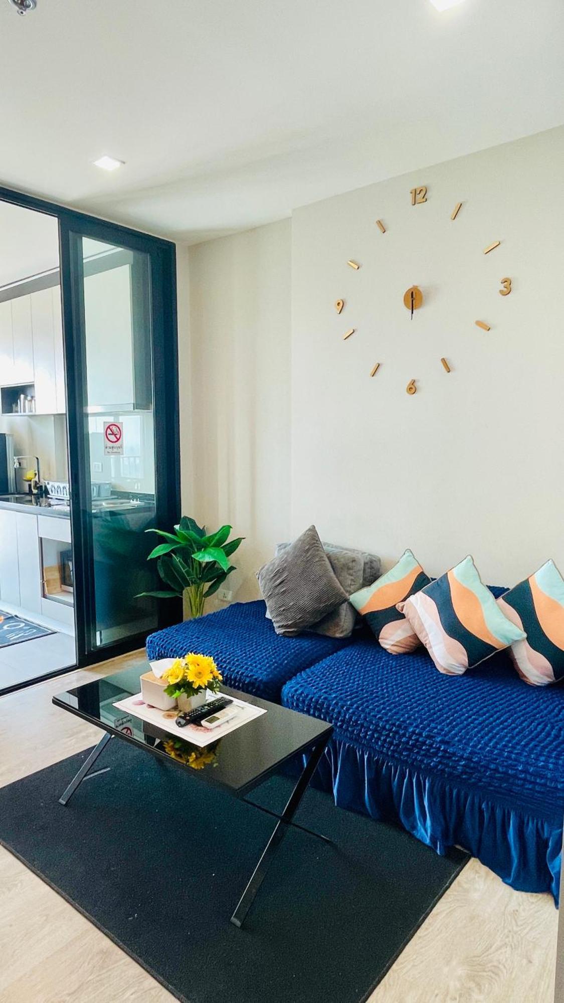Apartment The Base 1 Bed 1 Bath *