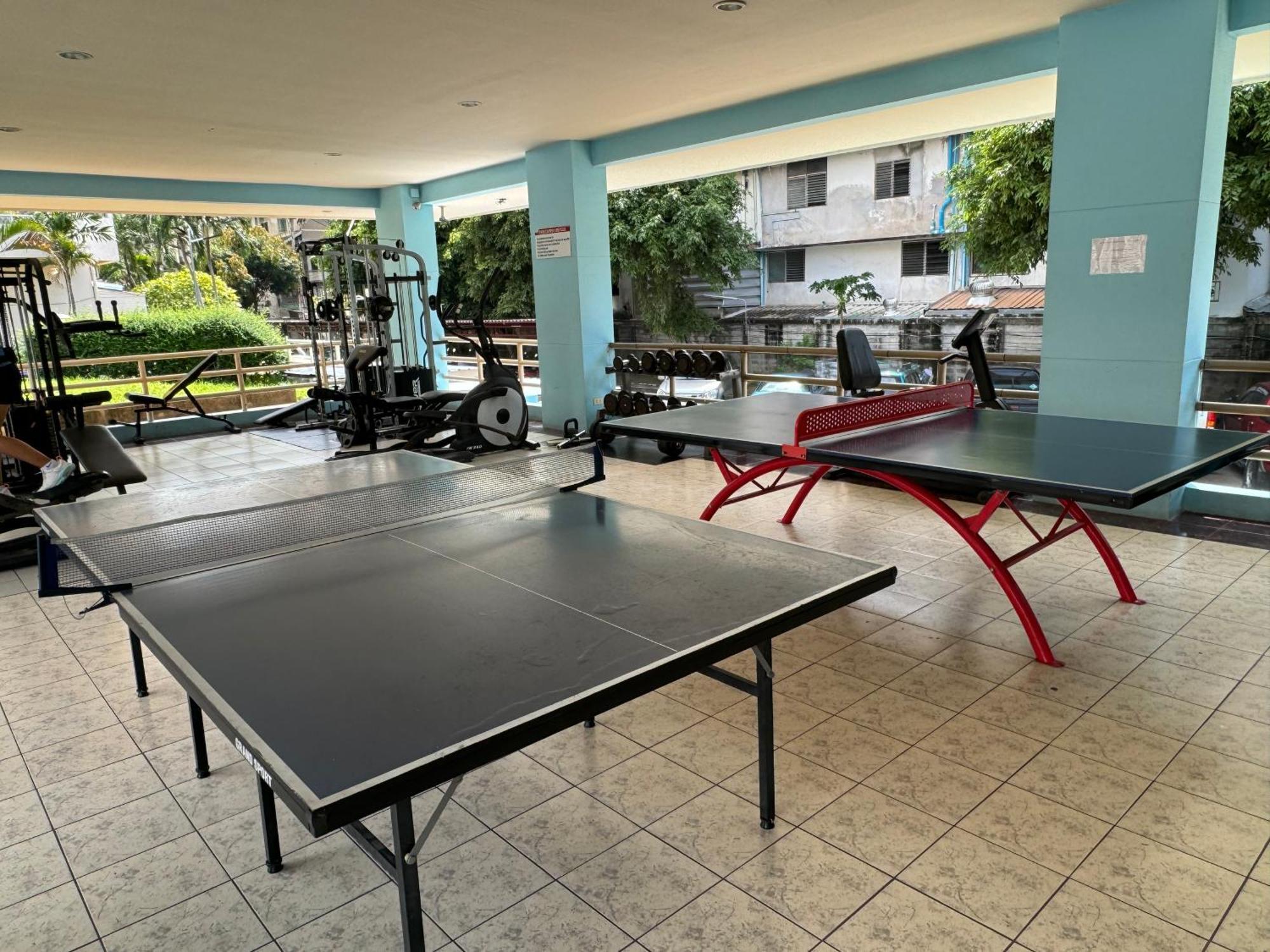 Mena美景公寓酒店 Pattaya