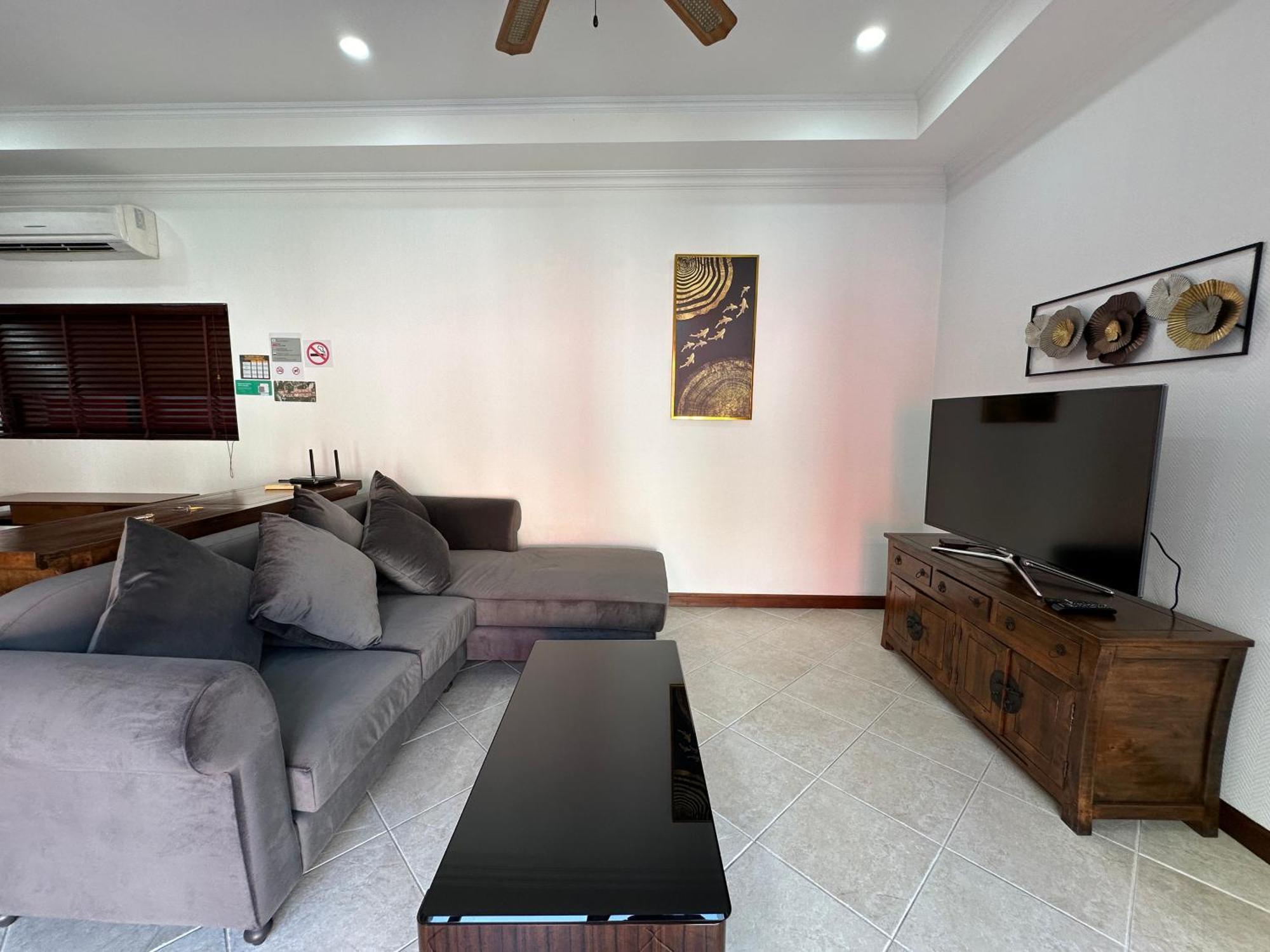 Majestic 2bedroom Poolvilla51, Gate Vila