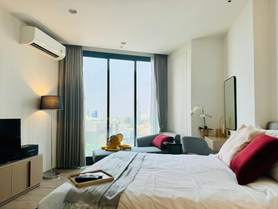 Edge 345 Seaview Apartment Pattaya