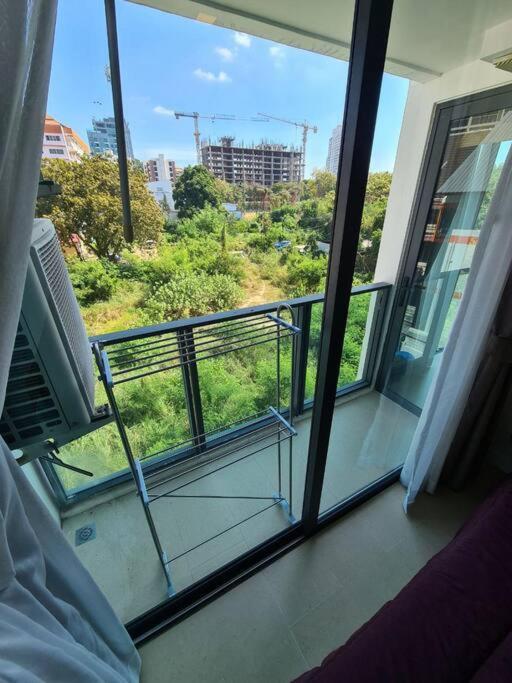 Apartment Aurora Pratumnak By Rogproperty Pattaya