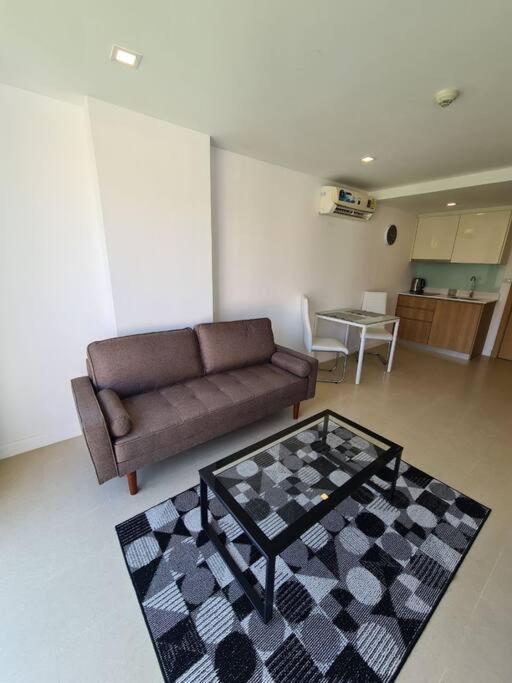 Apartment Aurora Pratumnak By Rogproperty Pattaya