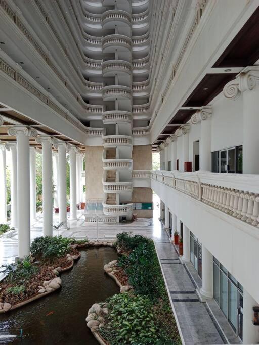 Private Spacious Pool And Panoramic Seaview From Balconies, 3 Bedroom In