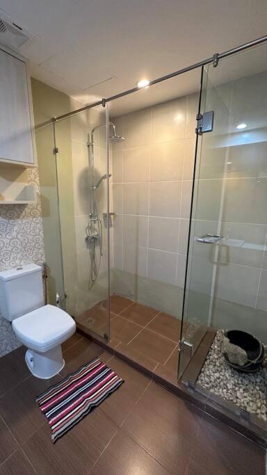 Apartment Private Spacious Pool And Panoramic Seaview From Balconies, 3 Bedroom In Pattaya