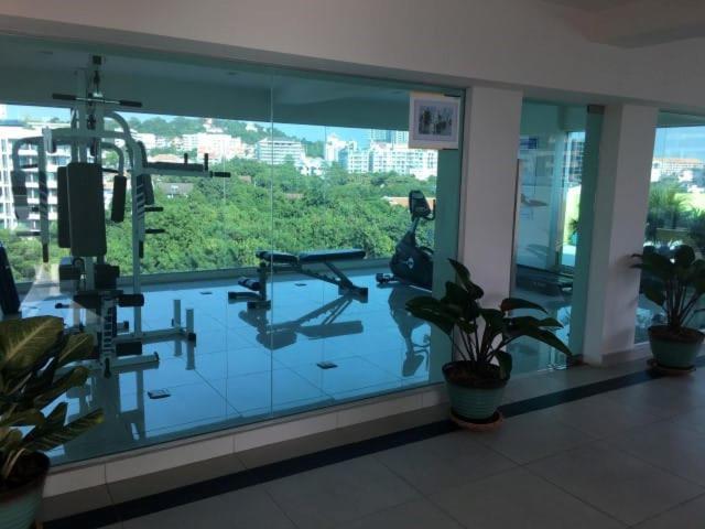 Laguna Bay 1 By Max Apartment Pattaya