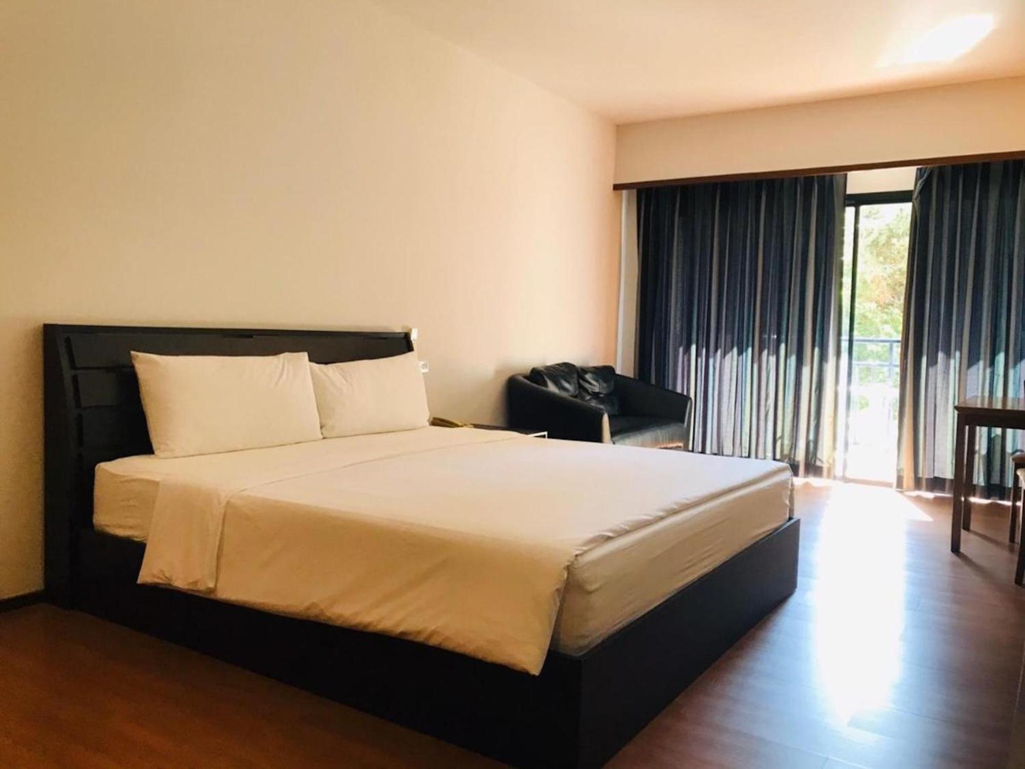 Ritz Hotel 3*