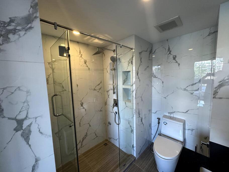 Panora Pratumnak Apartment *