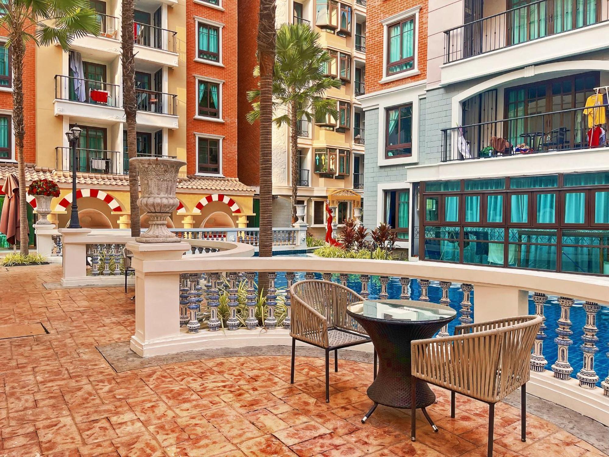 Espana Vacation Jomtien & Yahaha Apartment *