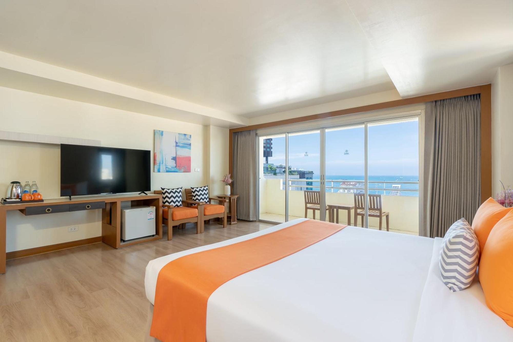 Sunshine & Residences Hotel 3*