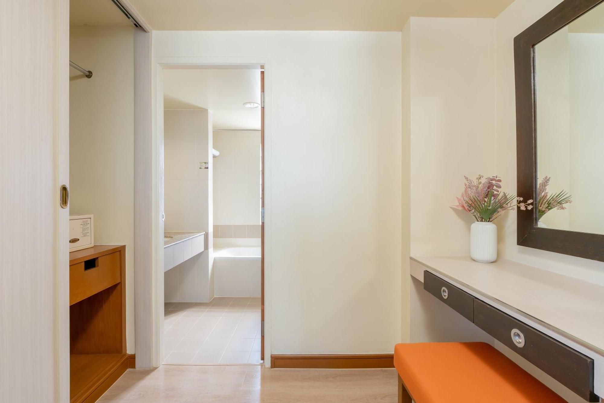 Sunshine & Residences 3* Pattaya