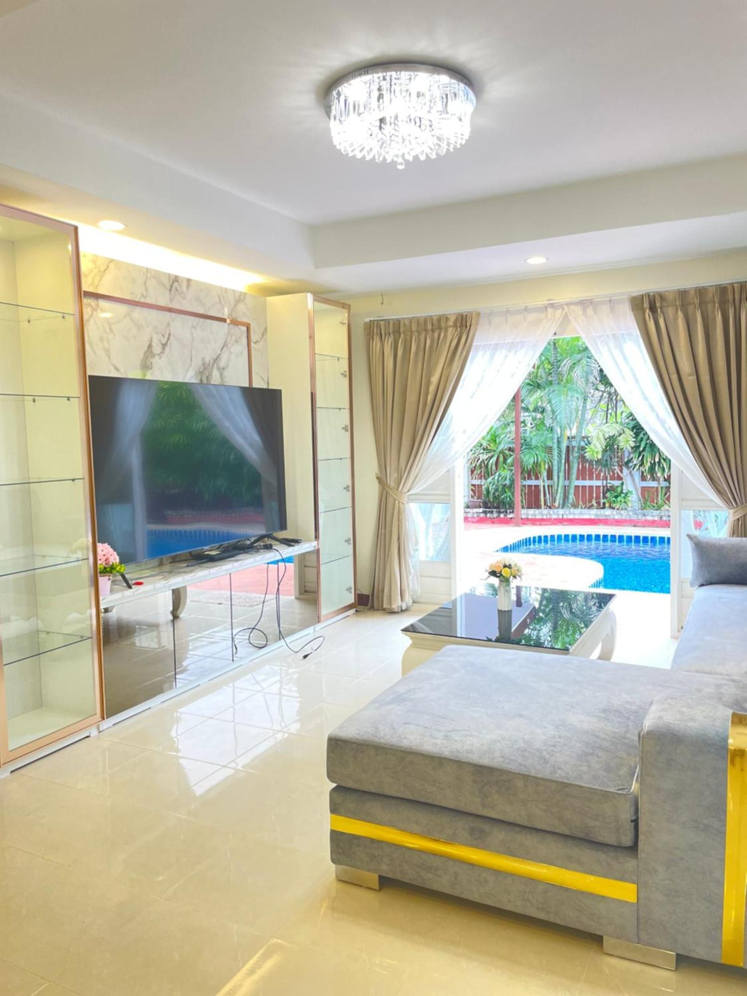 Pool Villa39a 300 Mater To Gate Exit Pattaya