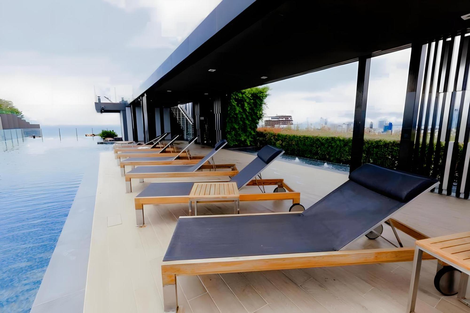The Base At Pattaya
