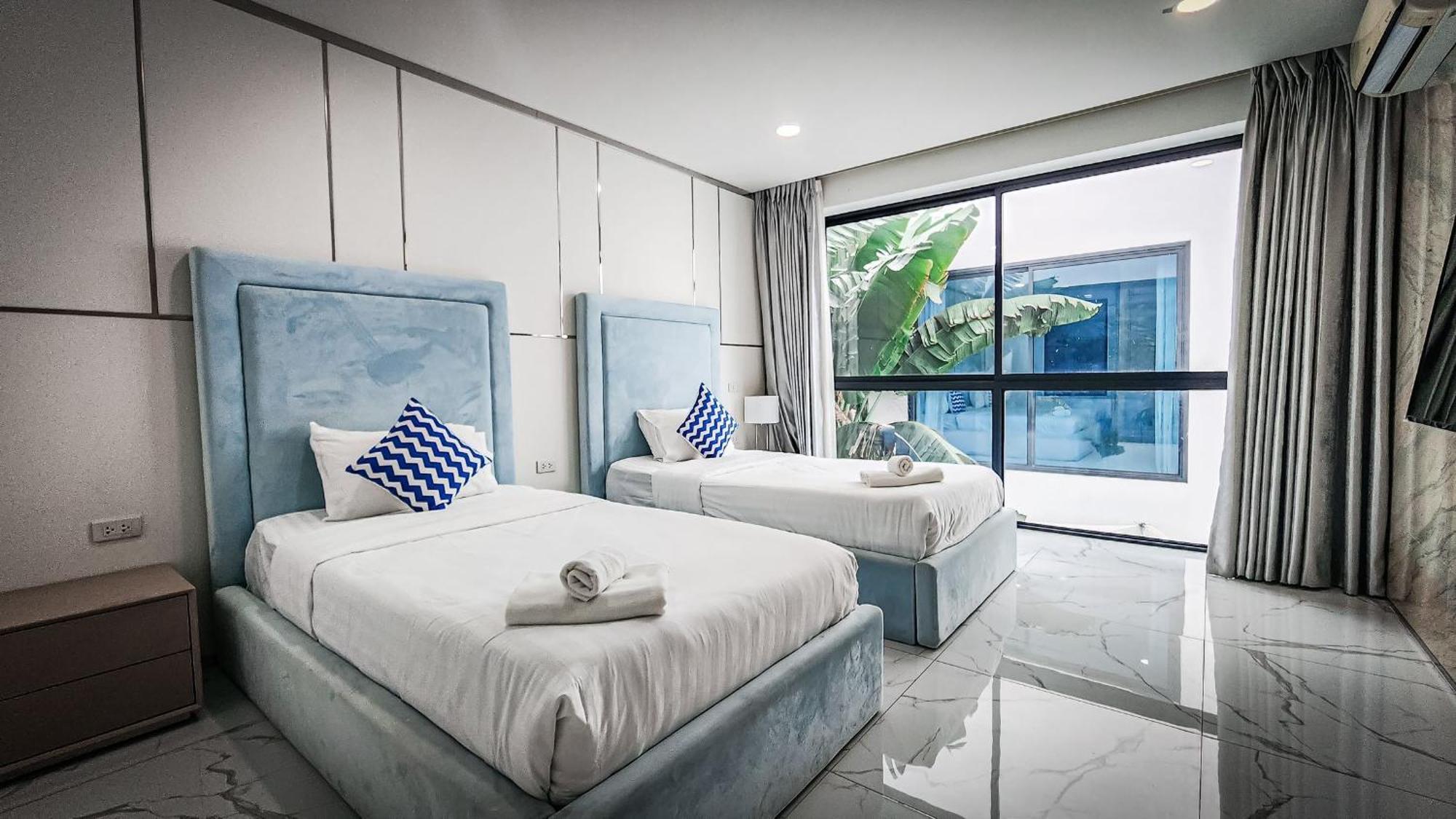 Villa Palm Spring Villas 七卧豪华泳池别墅 *