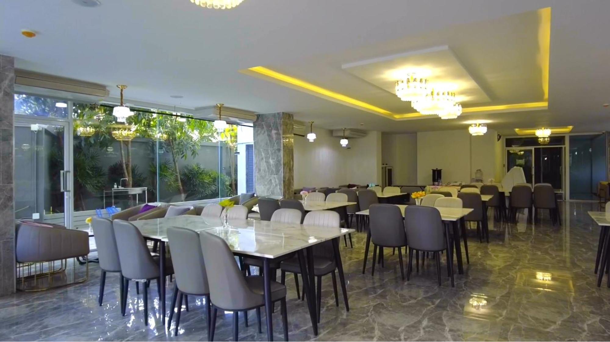 D Eco * Pattaya