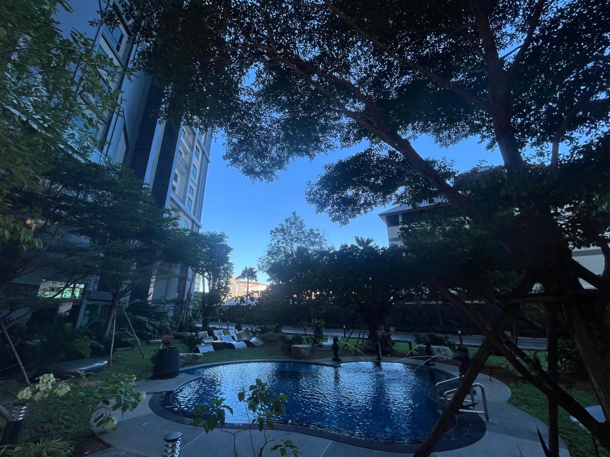 Arcadia Millennium Tower Apartment Pattaya